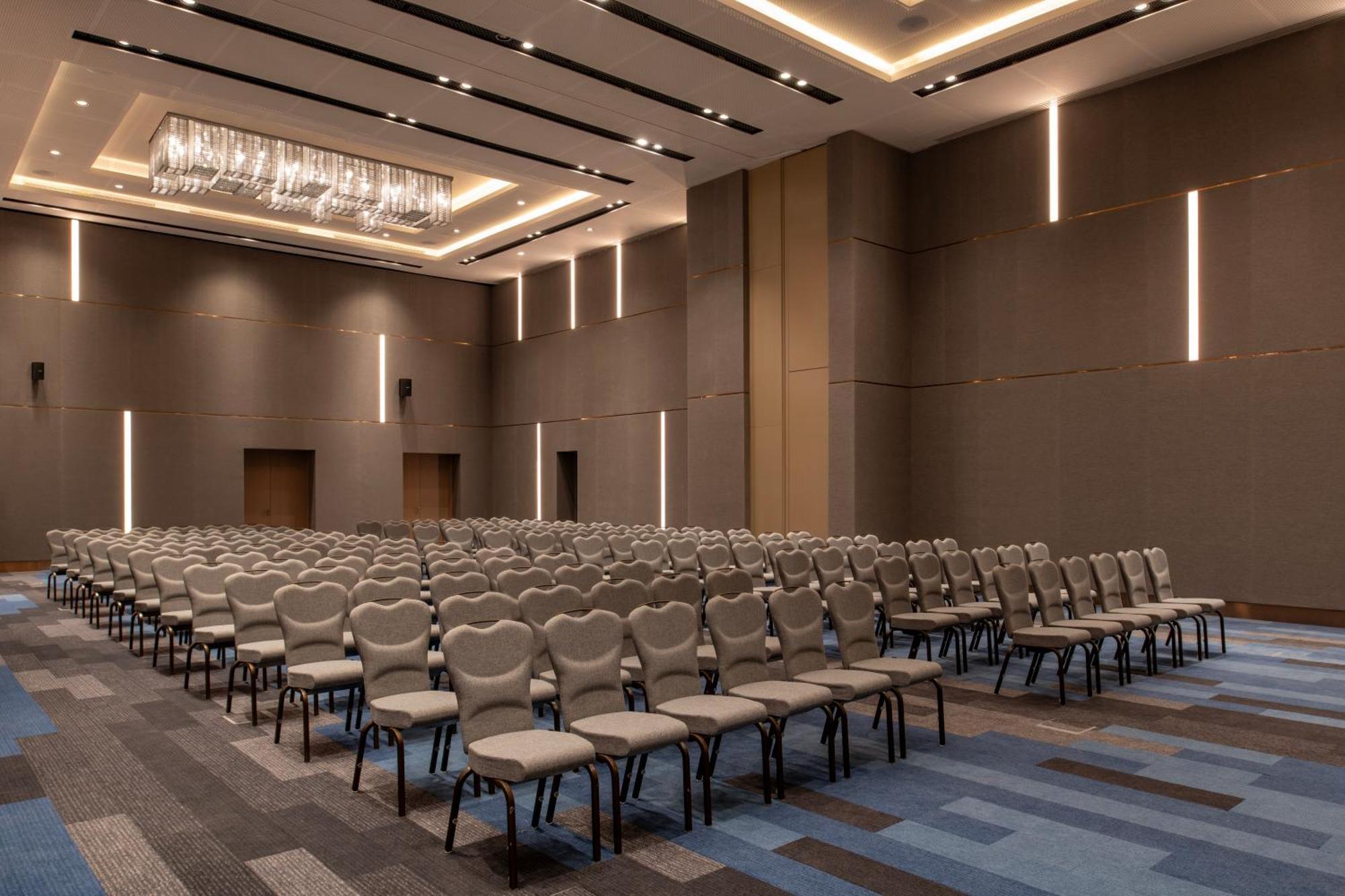 Hotel Novotel Sahafa 4*